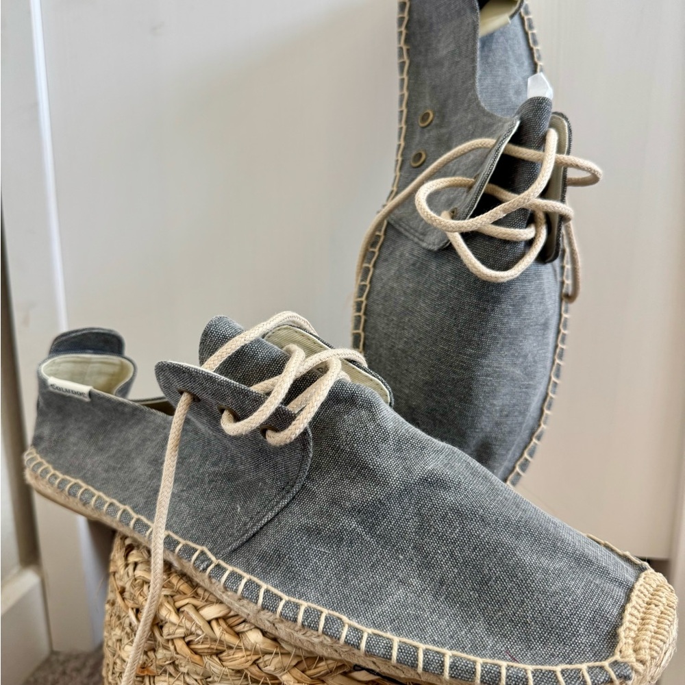 Soludos Gray Canvas Espadrille Loafers with Cream Laces - Mens